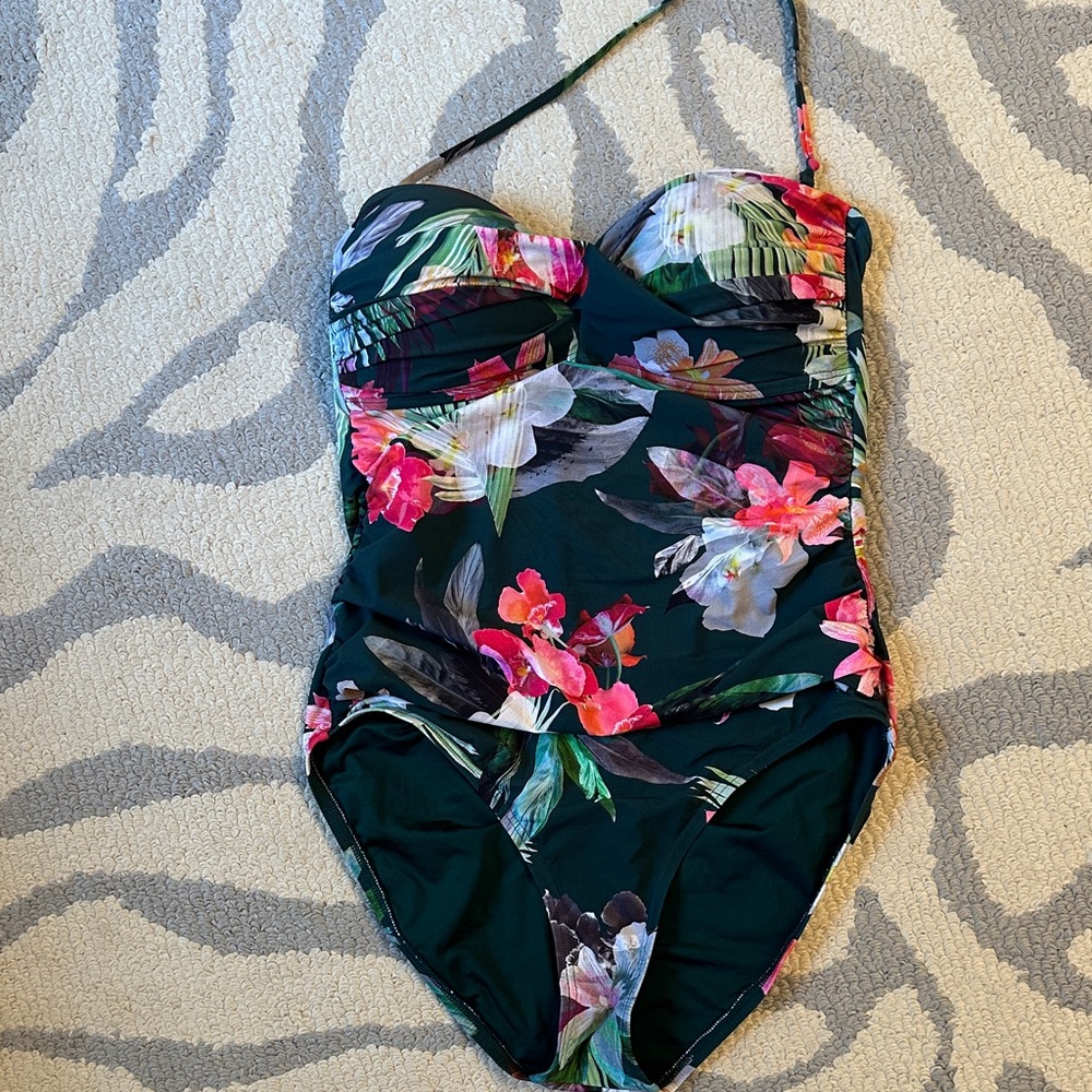 La Blanca One Piece in Green with Tropical Floral Print